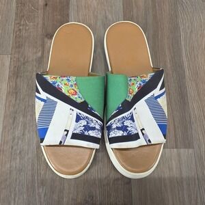 Clover Canyon Women's Size‎ 7 Flat Slides Sandals Floral Graphic Print